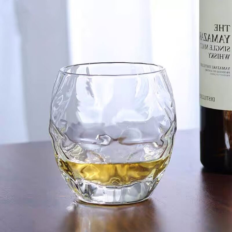 Reliëf Whiskyglas Hoogwaardig  - Wine Beer Spirits recensie en prijs